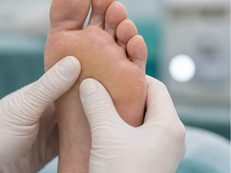 Zachte drukcontrole van de voet bij diabetes
